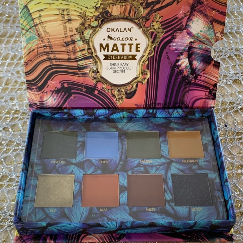 Eyeshadow palette